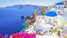 Oia, Santorini, Greece