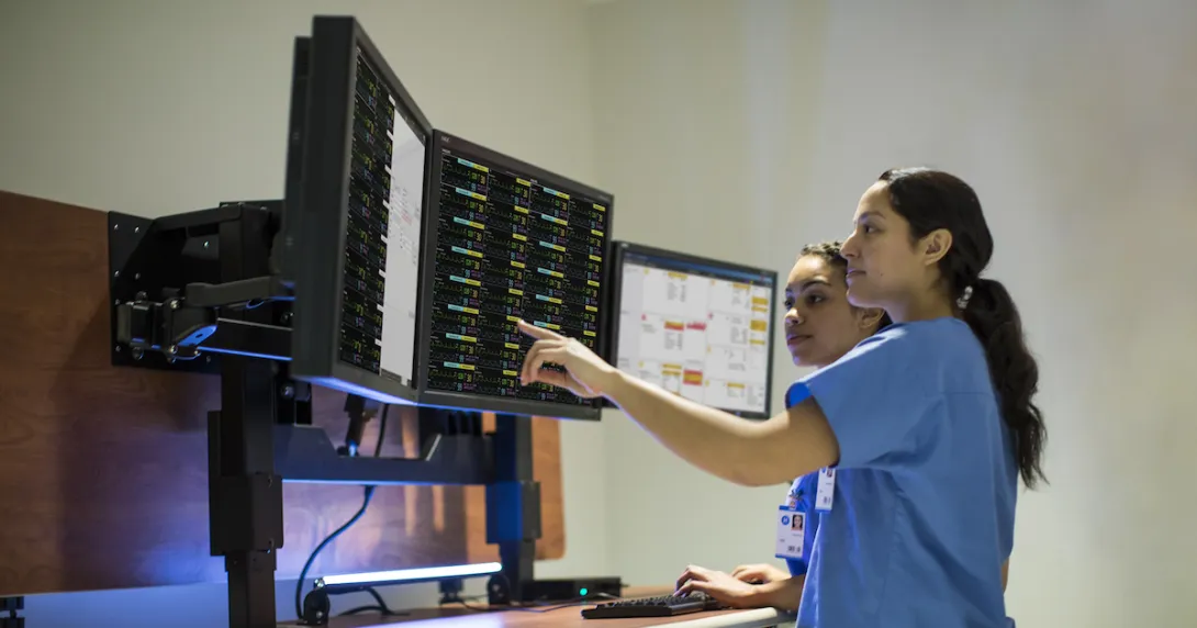 Clinicians using Philips' patient monitoring portal.