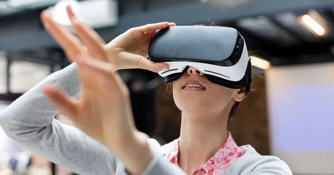 Person wearing a virtual reality headset